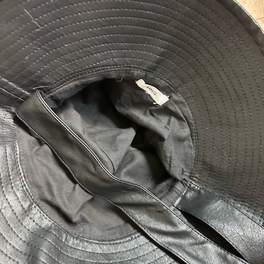 Mango Elegant Black Faux Leather Bucket Hat - Picture 2 of 3